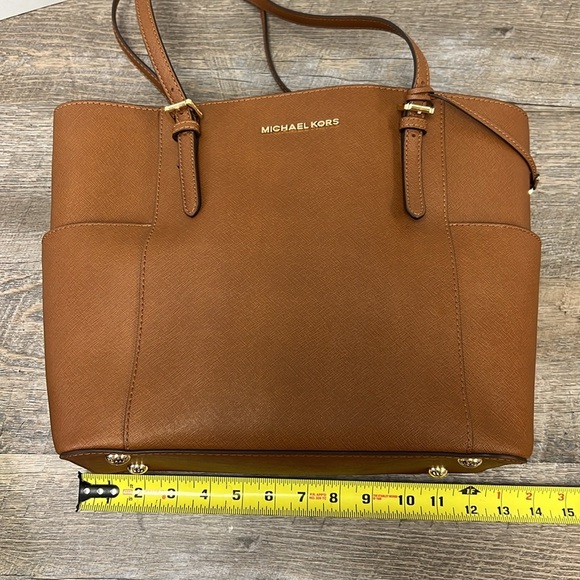 Michael Kors Large Saffiano Leather Top Zip Tote - Picture 10 of 15